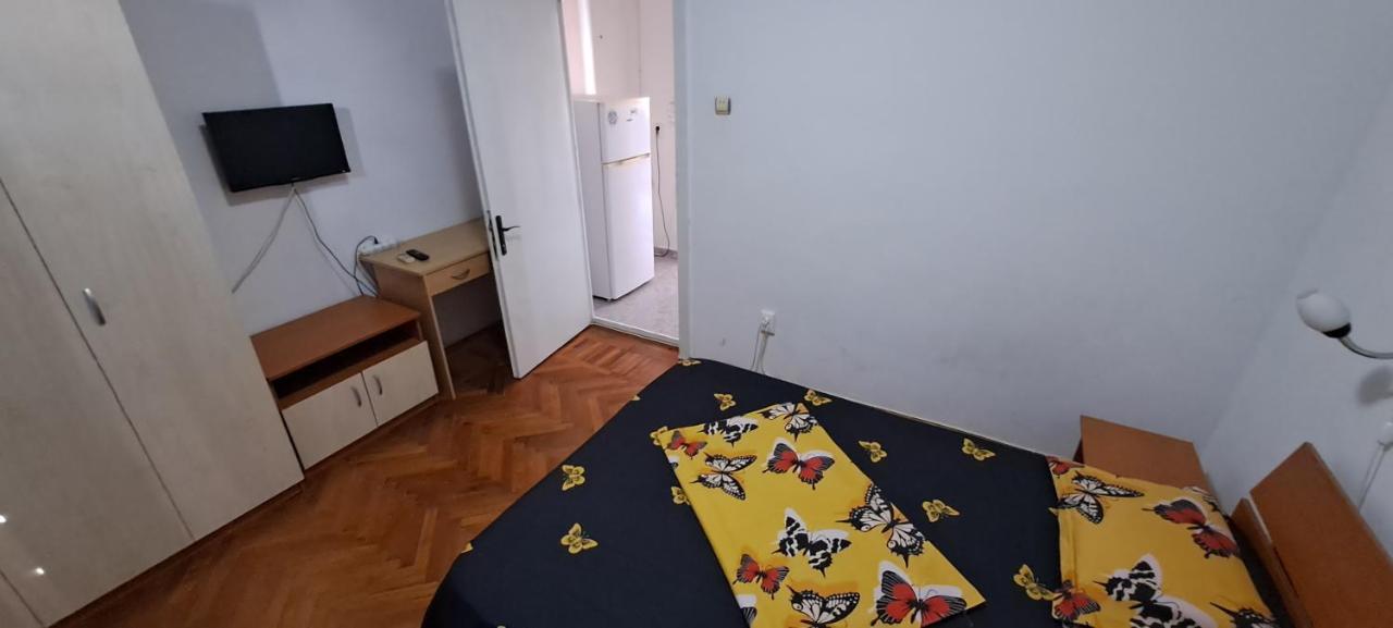 Apartament Grigore Etaj 2 曼加利亚 外观 照片