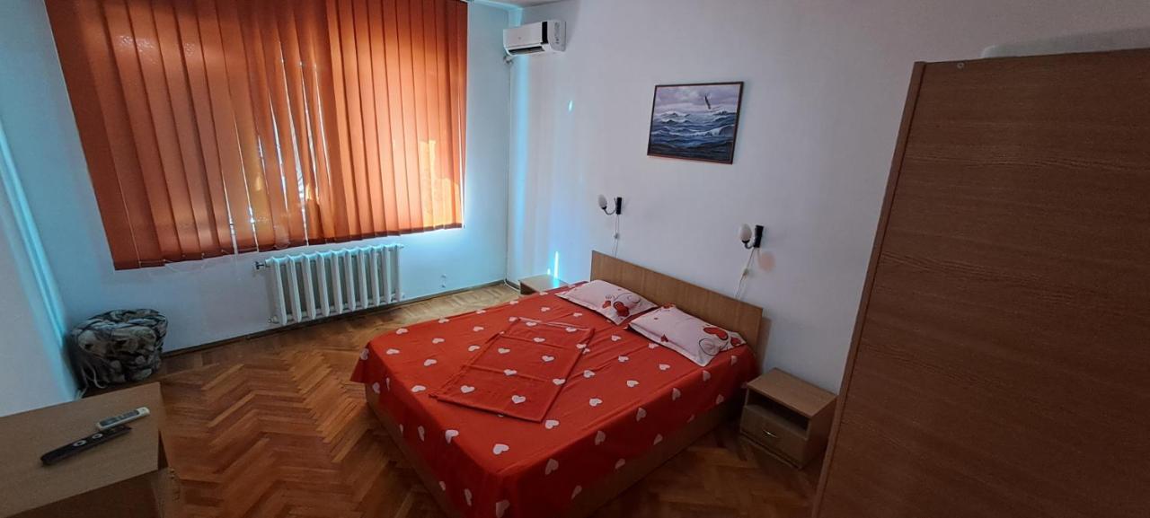 Apartament Grigore Etaj 2 曼加利亚 外观 照片