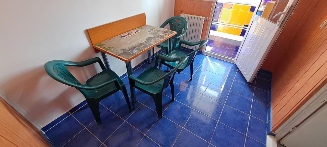 Apartament Grigore Etaj 2 曼加利亚 外观 照片