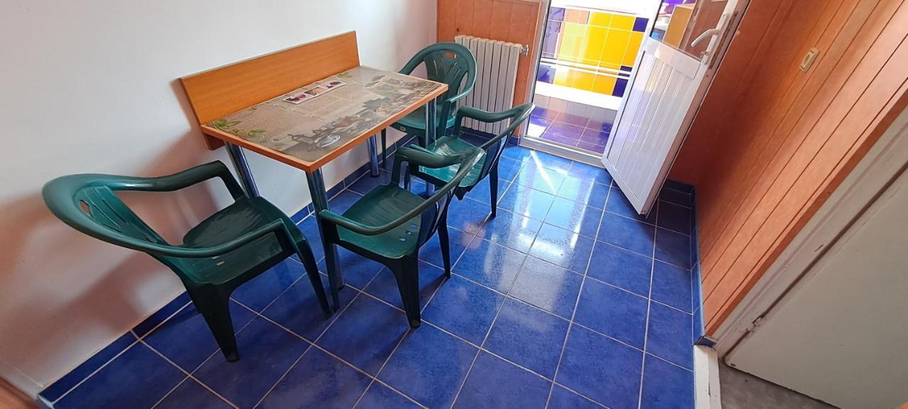 Apartament Grigore Etaj 2 曼加利亚 外观 照片